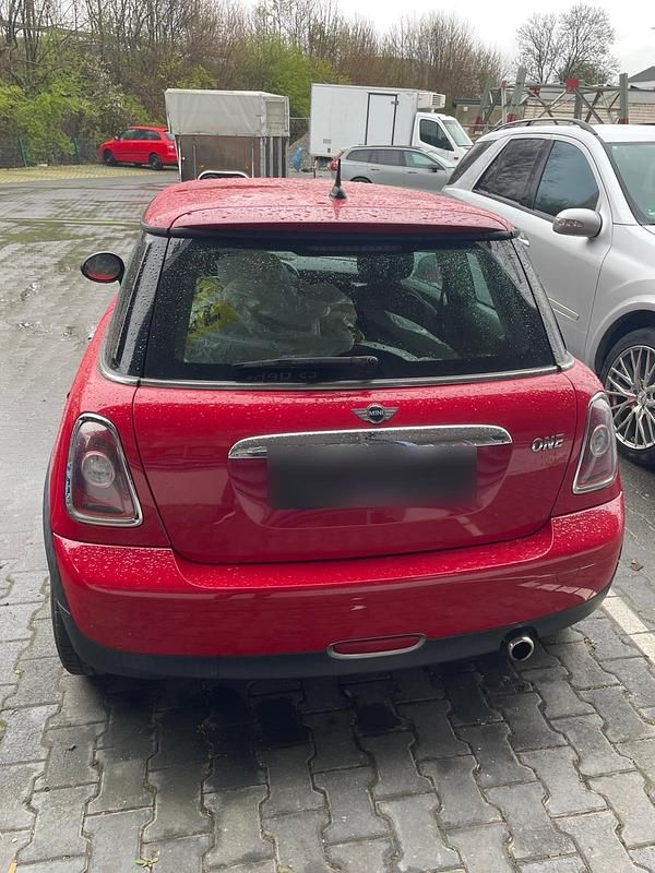 Gebraucht Mini Cooper 95 PS (69 kW) 2009 Rot Kleinwagen