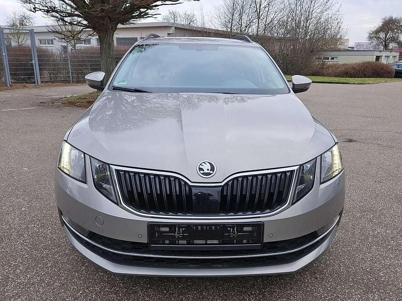 Gebraucht Skoda Octavia Style 150 PS (110 kW) 2017 Cappuccinobeige metallic Kombi
