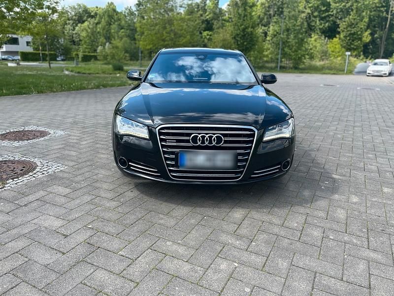 Schwarz Gebraucht 2010 Audi A8 Limousine | 14.999 € - Bild 1/4