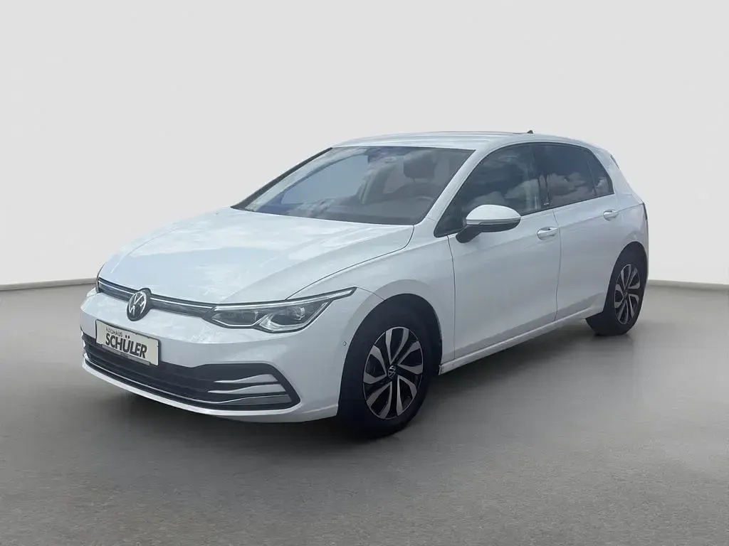 Gebraucht VW Golf VIII Active 116 PS (85 kW) 2022 Weiß Limousine