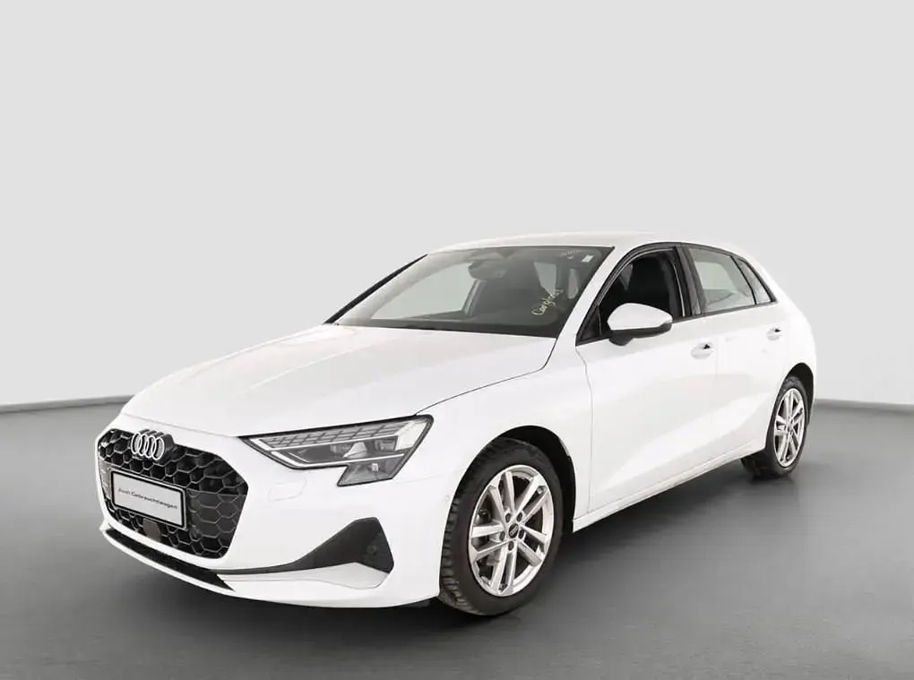 Occasion Audi A3 Ambiente 150 ch (110 kW) 2025 Blanc Berline