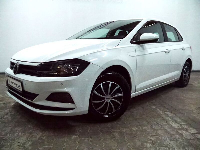 Weiß Gebraucht 2018 VW Polo Trendline Limousine | 9.000 € (Fairer Preis) - Bild 1/4