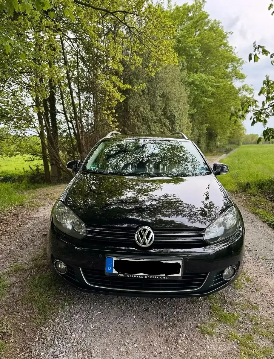 Gebraucht VW Golf VI Style 105 PS (77 kW) 2011 Schwarz Kleinwagen