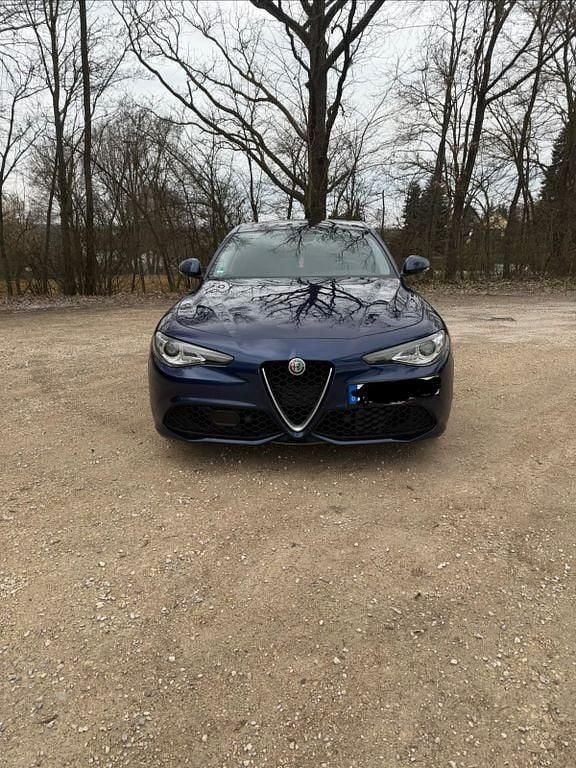 Gebraucht Alfa Romeo Giulia Veloce 209 PS (153 kW) 2017 Blau Limousine