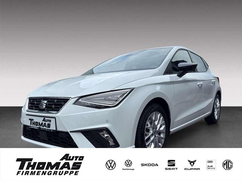 Weiß Gebraucht 2024 Seat Ibiza FR Limousine | 21.900 € (Fairer Preis) - Bild 1/3