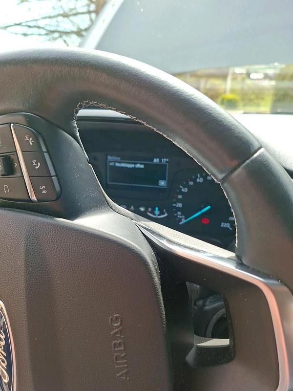 Gebraucht Ford Fiesta 100 PS (73 kW) 2021 Grau Kleinwagen