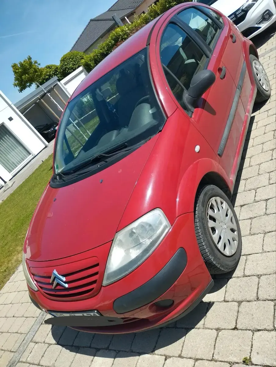 Gebraucht Citroën C3 59 PS (43 kW) 2003 Rot Kleinwagen