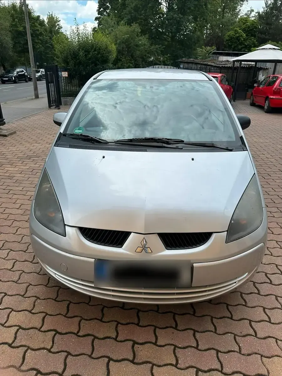 Gebraucht Mitsubishi Colt 95 PS (69 kW) 2008 Silber Kleinwagen
