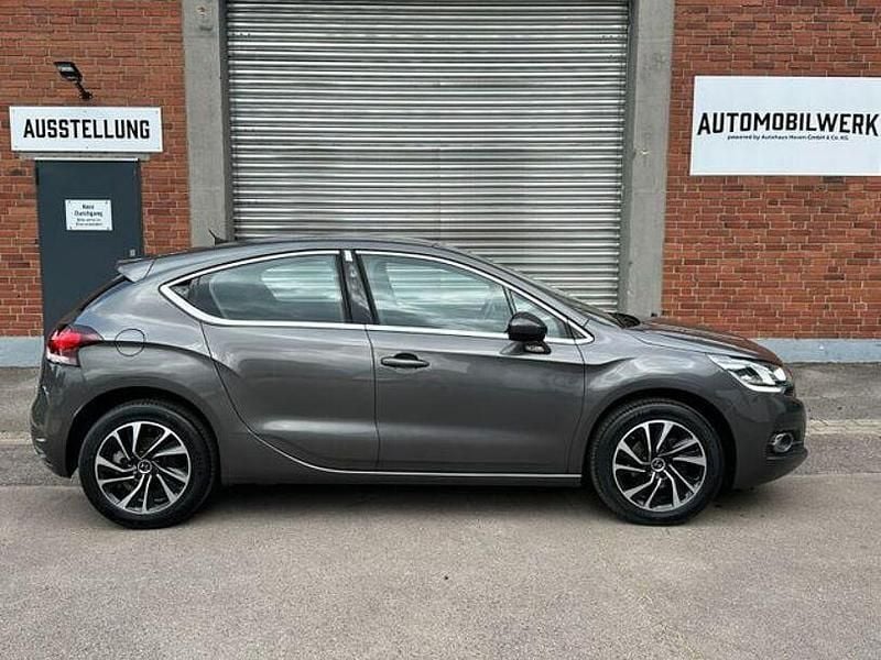 Gebraucht DS Automobiles DS4 131 PS (96 kW) 2017 Grau Kleinwagen