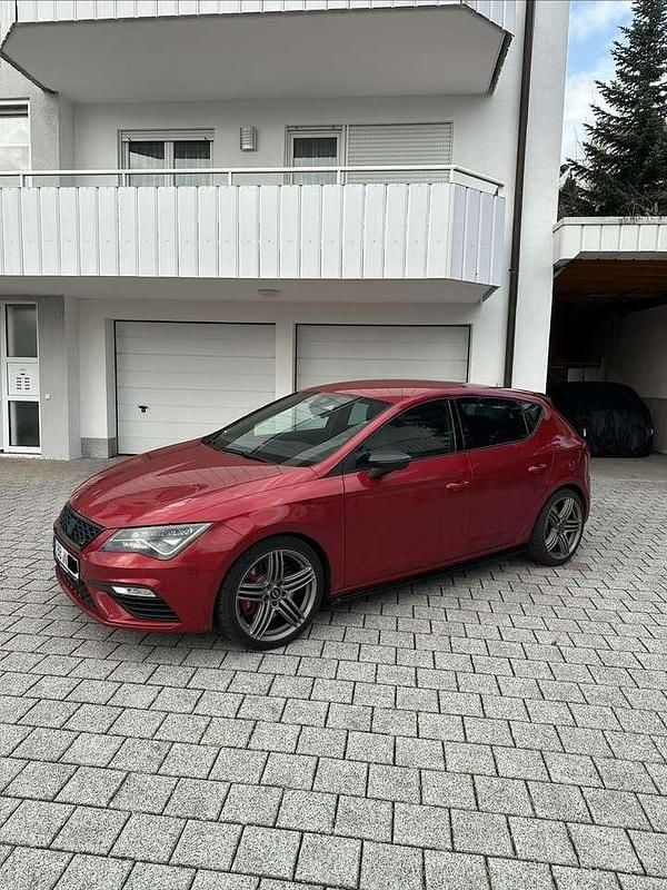 Gebraucht Seat Leon CUPRA 300 PS (220 kW) 2018 Rot Kleinwagen