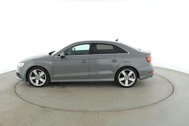 Gebraucht Audi A3 Sport 2019 Grau Limousine