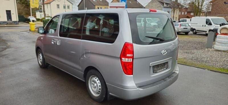Gebraucht Hyundai H-1 Comfort 170 PS (125 kW) 2015 Hyper Van / Kleinbus