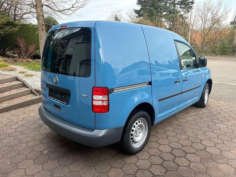 Gebraucht VW Caddy 102 PS (75 kW) 2011 Blau Van / Kleinbus