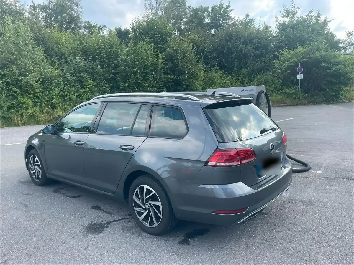 Gebraucht VW Golf VII Join 116 PS (85 kW) 2019 Grau Kombi