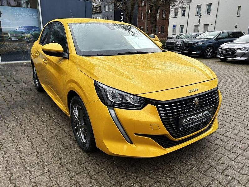 Gebraucht Peugeot 208 Active 75 PS (55 kW) 2021 Gelb Kleinwagen