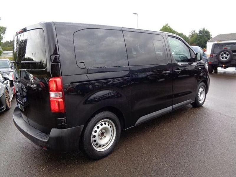 Gebraucht Peugeot Expert 120 PS (88 kW) 2020 Schwarz Van