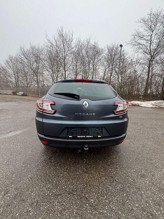 Gebraucht Renault Mégane III Bose Edition 110 PS (80 kW) 2016 Grau Limousine