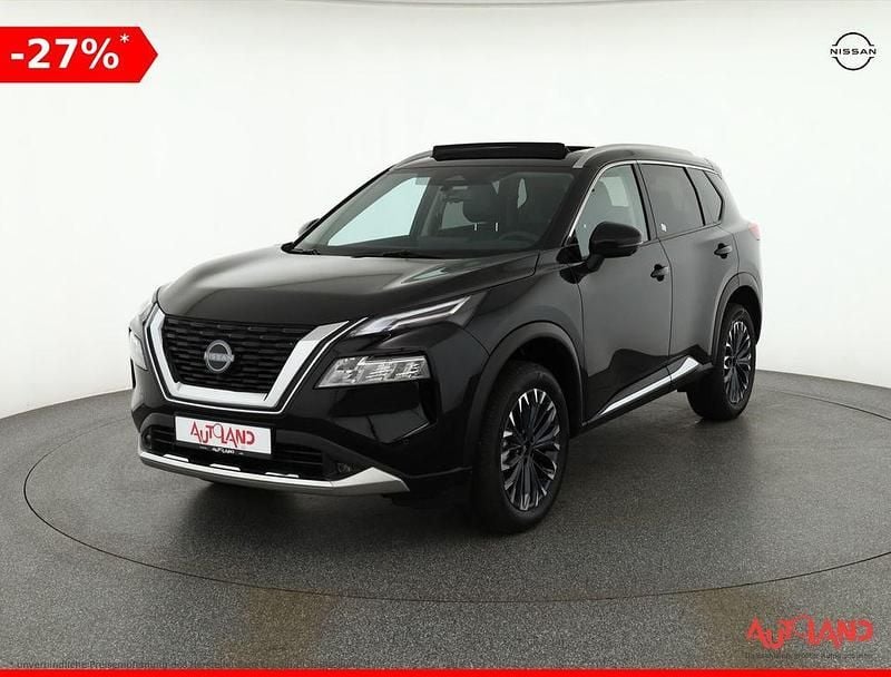 Neu Nissan X-Trail Tekna 163 PS (119 kW) 2025 Schwarz SUV