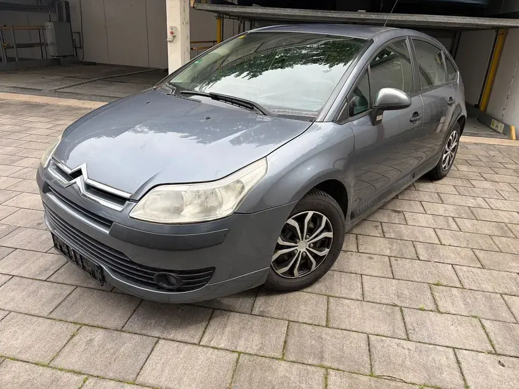 Gebraucht Citroën C4 88 PS (64 kW) 2005 Grau Limousine