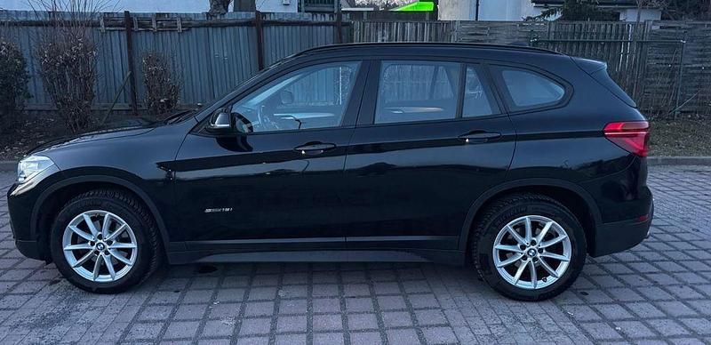 Gebraucht BMW X1 Advantage 140 PS (102 kW) 2017 Schwarz SUV