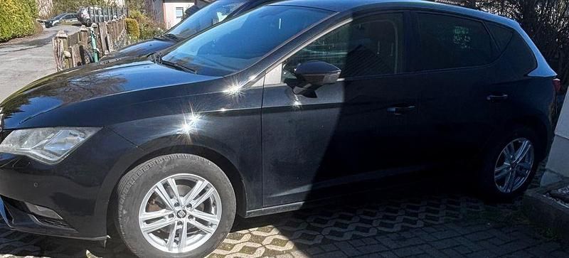Gebraucht Seat Leon Reference 105 PS (77 kW) 2014 Schwarz Limousine