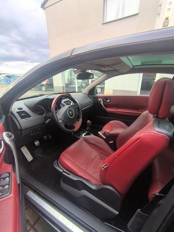 Gebraucht Renault Mégane Cabriolet 90 PS (66 kW) 2006 Schwarz Cabrio