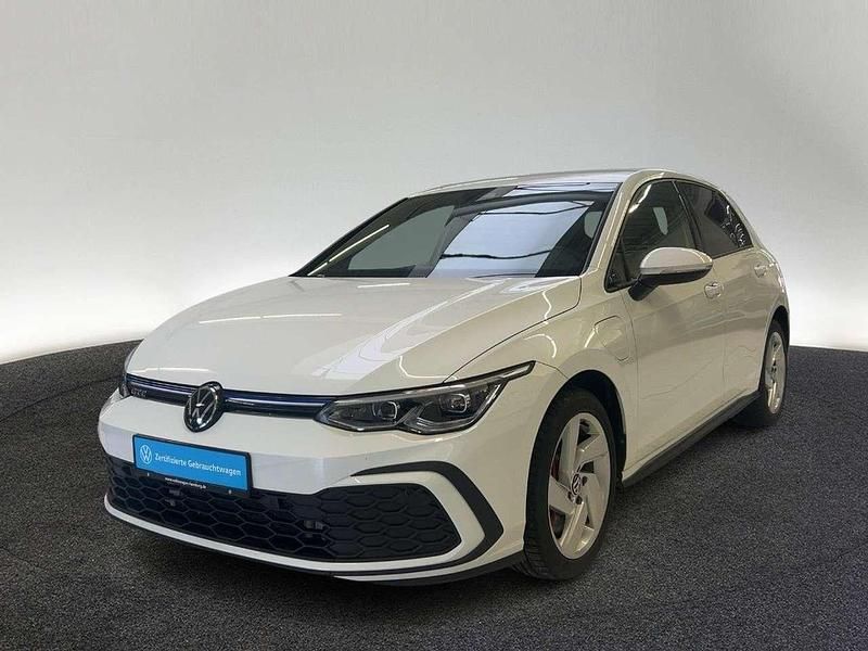 Gebraucht VW Golf GTE 245 PS (180 kW) 2022 0q pure white Limousine