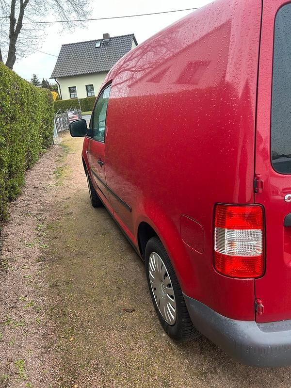 Usata VW Caddy 105 CV (77 kW) 2005 Rosso Monovolume