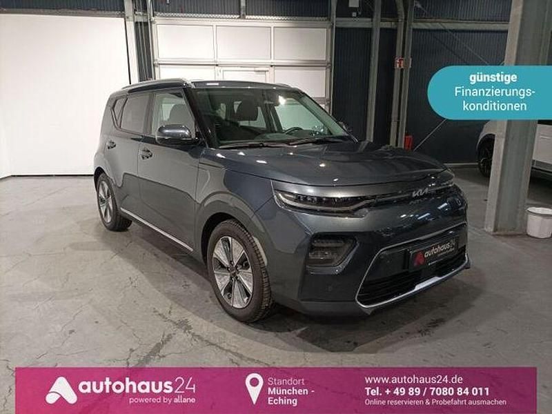 Grau Gebraucht 2024 Kia Soul EV Inspiration SUV | 30.590 € (Fairer Preis) - Bild 1/4