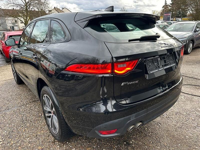 Gebraucht Jaguar F-Pace R-Sport 179 PS (131 kW) 2017 Schwarz SUV