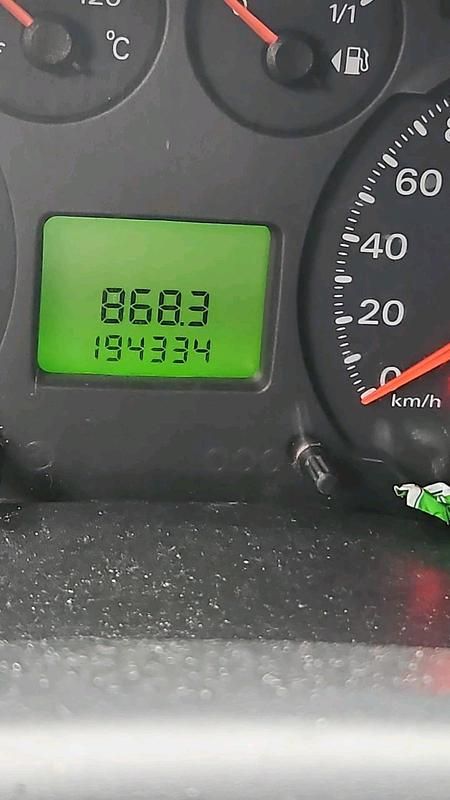 Gebraucht Ford Transit Tourneo 115 PS (84 kW) 2011 Weiß Van / Kleinbus