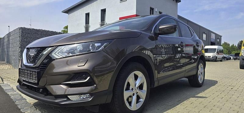 Braun Gebraucht 2018 Nissan Qashqai Acenta SUV | 13.790 € (Guter Preis) - Bild 1/4