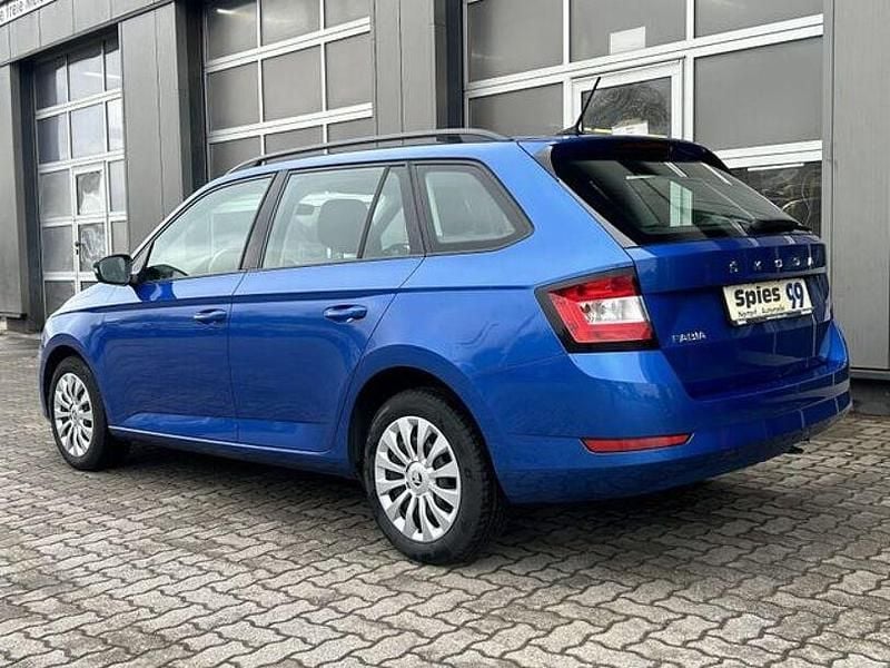 Gebraucht Skoda Fabia Ambition 95 PS (69 kW) 2020 Blau Kombi