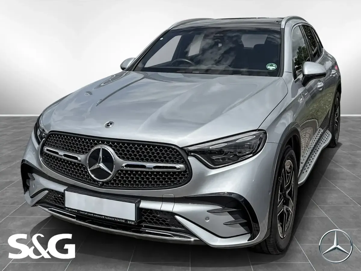 Gebraucht Mercedes GLC220 AMG 197 PS (144 kW) 2025 SUV