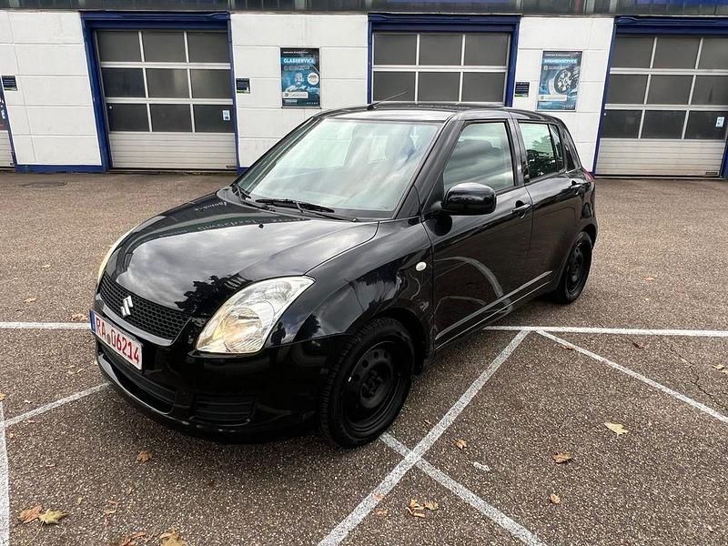 Schwarz Gebraucht 2010 Suzuki Swift Snow Limousine | 2.350 € (Fairer Preis) - Bild 1/4