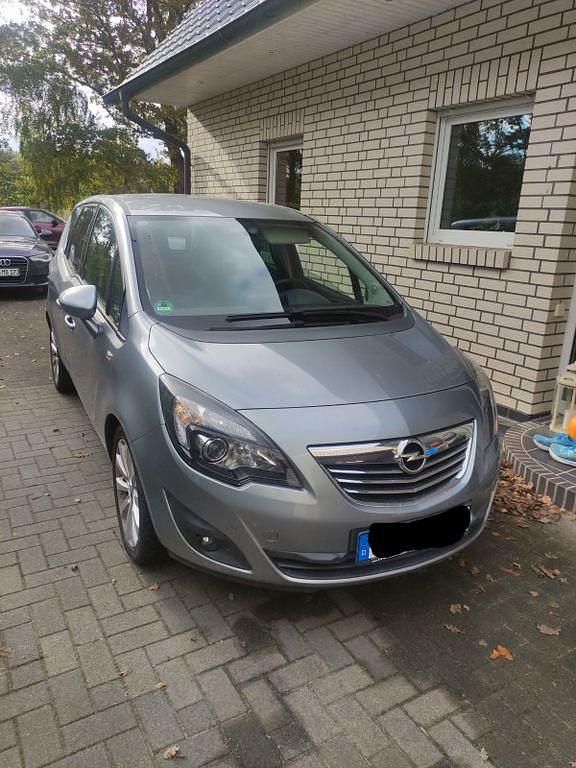 Silber Gebraucht 2012 Opel Meriva Edition Van / Kleinbus | 6.500 € (Fairer Preis) - Bild 1/4