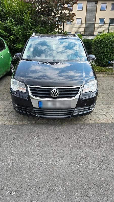 Gebraucht VW Touran 140 PS (102 kW) 2007 Schwarz Van / Kleinbus