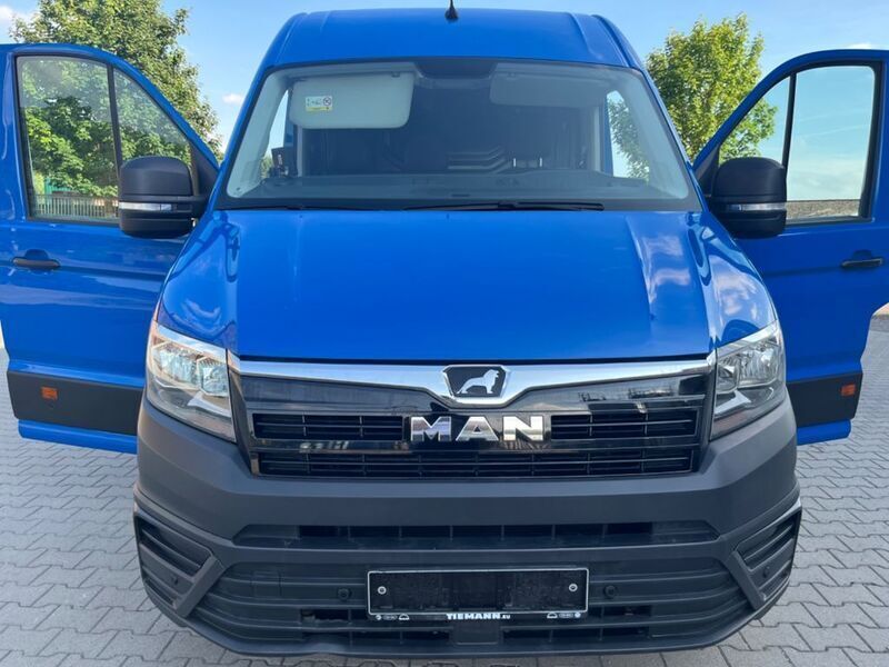 Blau Gebraucht 2019 MAN TGE Van | 27.300 € (Superpreis) - Bild 1/4