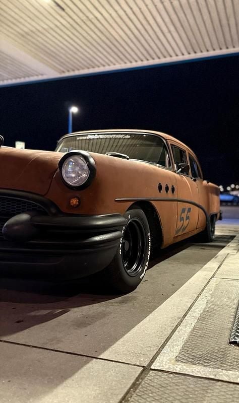 Braun Gebraucht 1955 Buick Special Limousine | 59.900 € - Bild 1/4