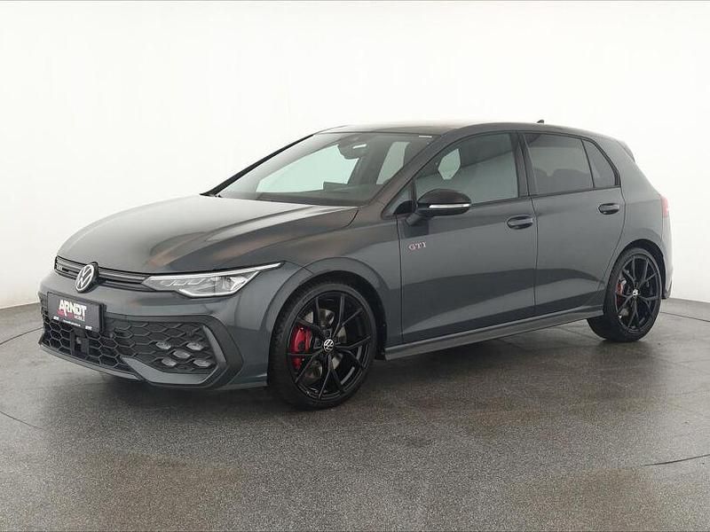 Gebraucht VW Golf VIII GTI 265 PS (194 kW) 2025 Grau Limousine
