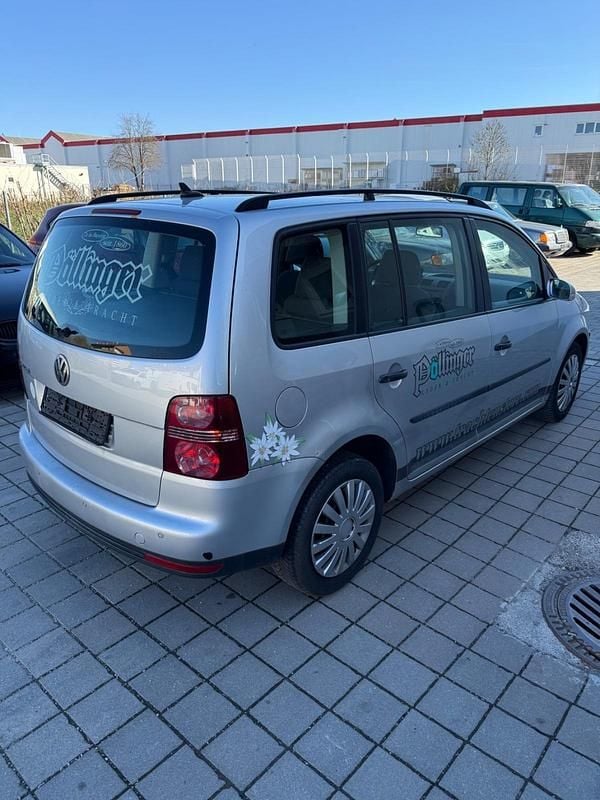 Gebraucht VW Touran 105 PS (77 kW) 2008 Grau Van / Kleinbus