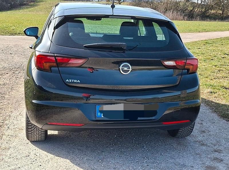 Gebraucht Opel Astra 110 PS (80 kW) 2020 Schwarz Limousine