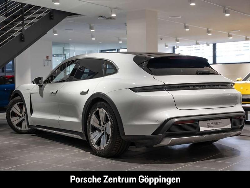 Gebraucht Porsche Taycan Cross Turismo 419 kW (571 PS) 2022 Carraraweißmetallic Kombi