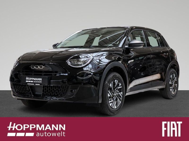 Schwarz Neu 2024 Fiat 600 Basis SUV | 26.490 € (Teuer) - Bild 1/4