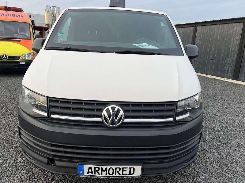 Gebraucht VW T5 140 PS (102 kW) 2015 Candyweiß Van