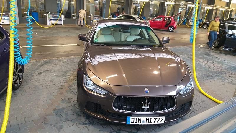 Gebraucht Maserati Ghibli 275 PS (202 kW) 2015 Braun Limousine