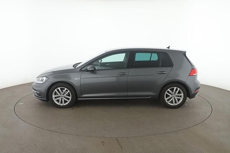 Gebraucht VW Golf VII Advance 2019 Grau Limousine