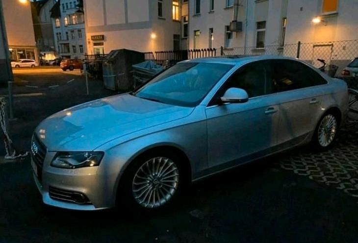 Silber Gebraucht 2008 Audi A4 Limousine | 7.499 € (Fairer Preis) - Bild 1/4