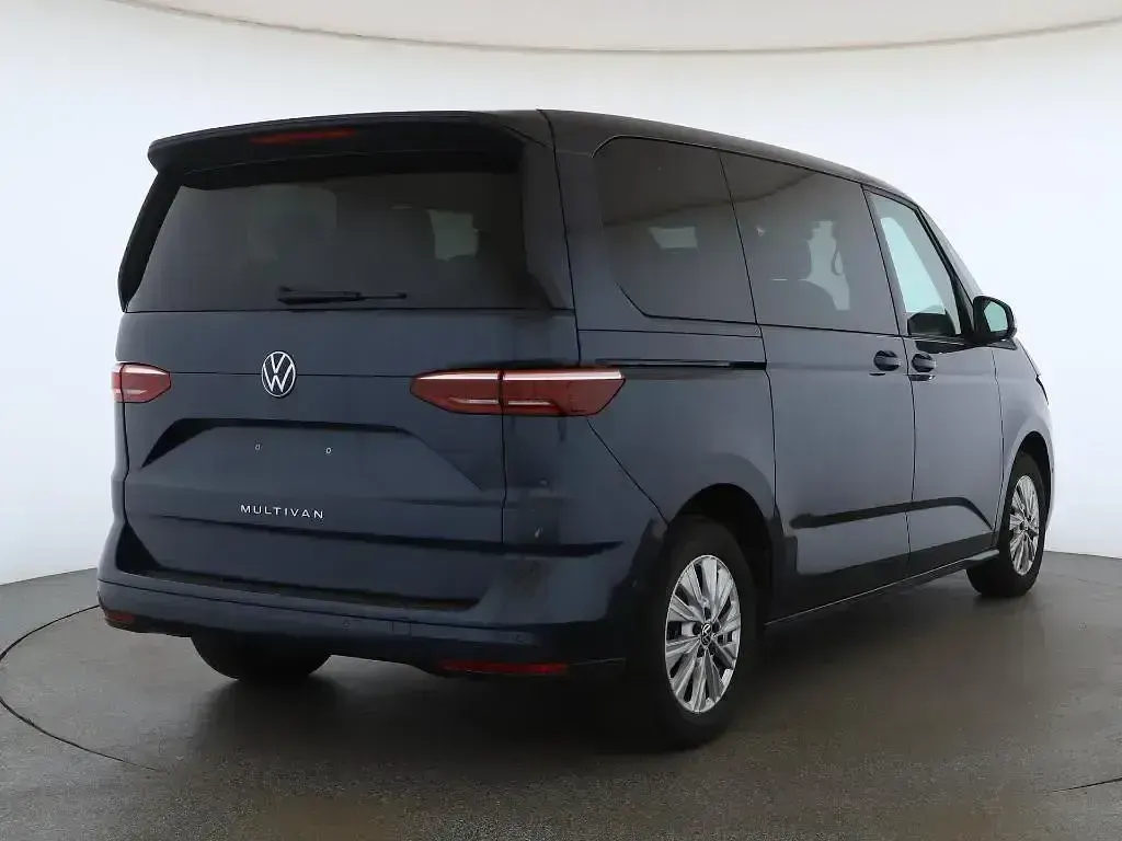 Gebraucht VW T7 110 PS (80 kW) 2024 Blau Van