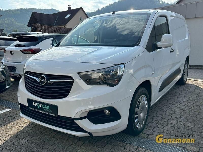 Gebraucht Opel Combo Edition 102 PS (75 kW) 2019 Weiß Van / Kleinbus